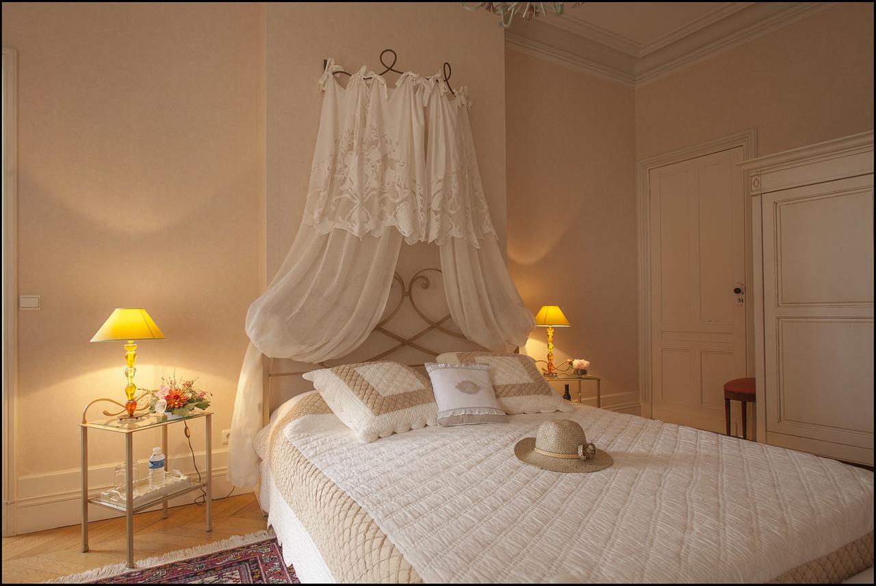 Chateau De La Riviere Bed and Breakfast La Riviere  Eksteriør billede